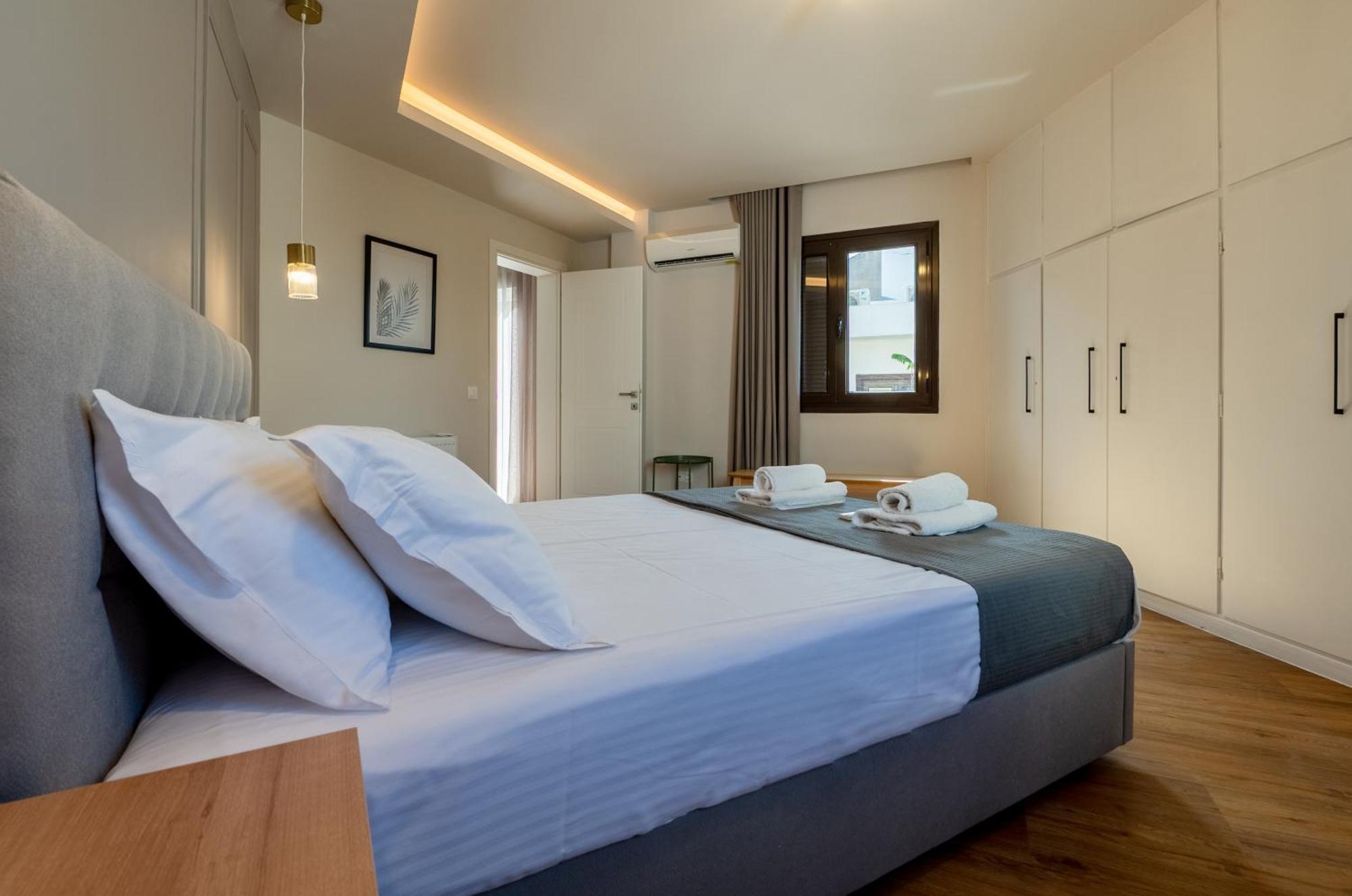 Live Life Plaka Apartment Athena Bagian luar foto