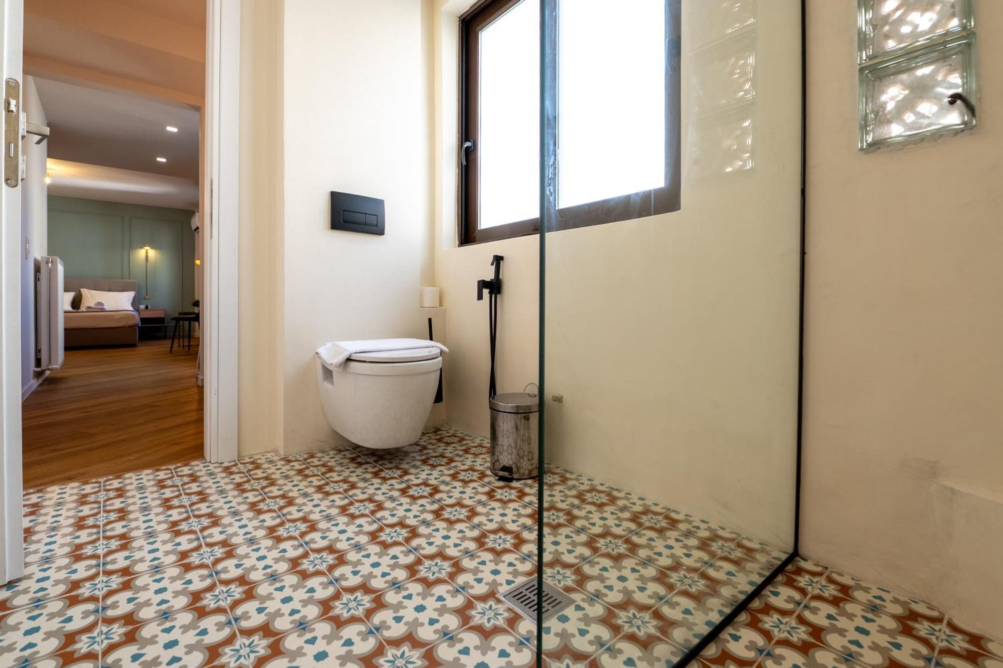 Live Life Plaka Apartment Athena Bagian luar foto
